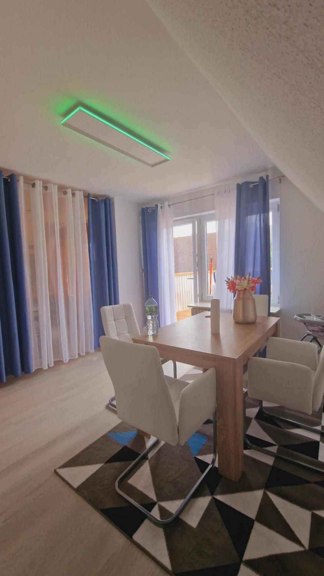 De Lux Wohnung บือซุม ภายนอก รูปภาพ